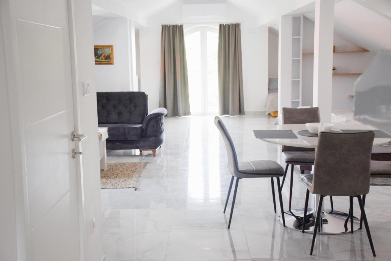 Villa Bella Golubac Ngoại thất bức ảnh