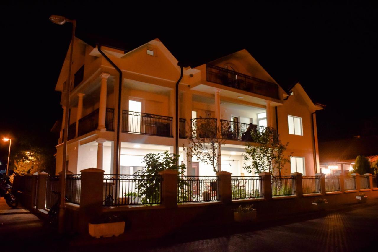 Villa Bella Golubac Ngoại thất bức ảnh